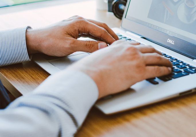 pexels-lisa-fotios-3197390