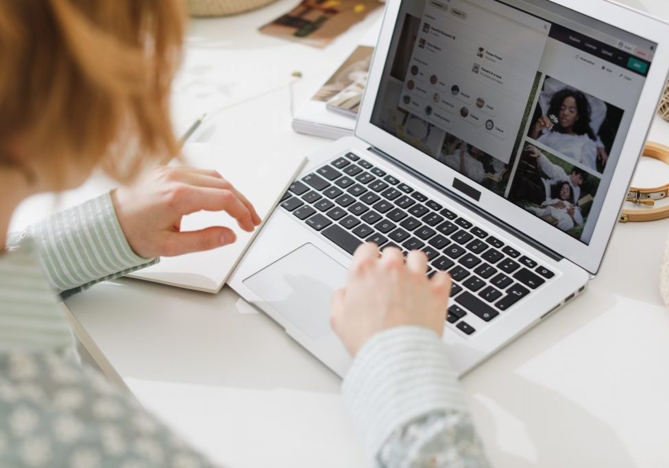 pexels-ron-lach-9907957